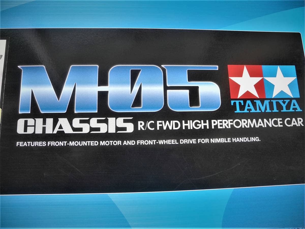 Amazon.co.jp: タミヤ 限定 1／12 ダットサン280ZX (M-05シャーシ)人形