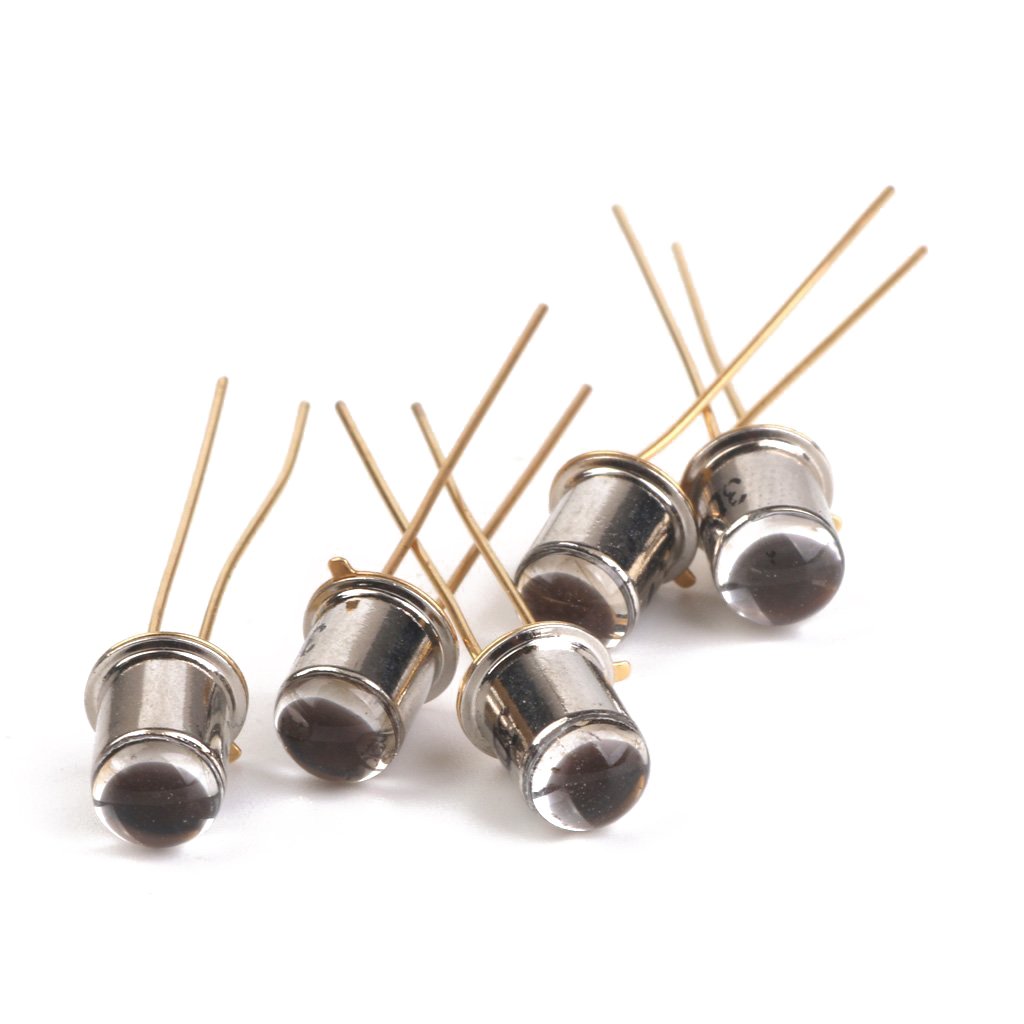 5 pezzi 3DU5C fototransistore di metallo in silicone.