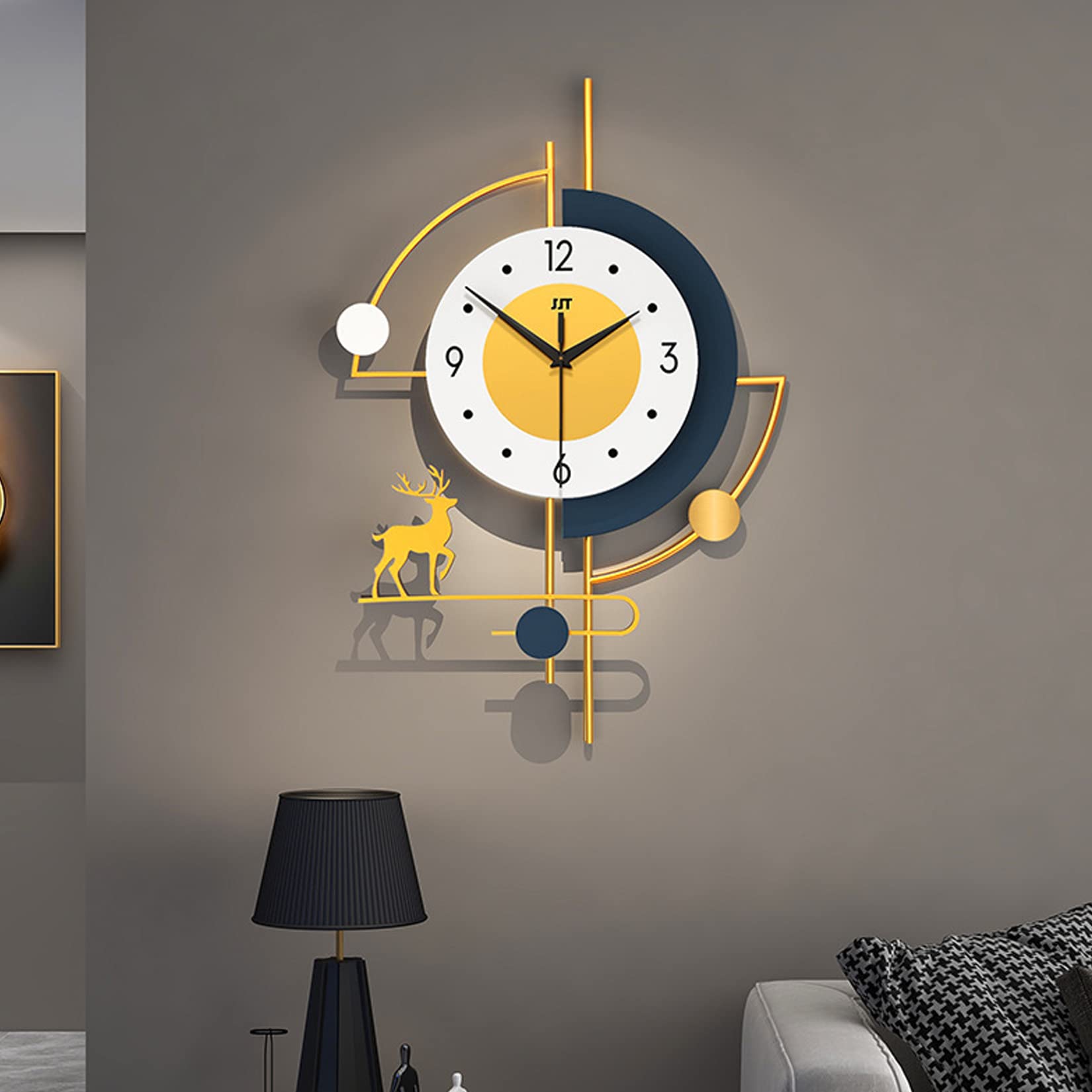 Duży metalowy zegar ścienny, zasilany bateriami, cichy zegar z cyframi rzymskimi, duży okrągły design do dekoracji salonu, eleganckie złote wykończenie