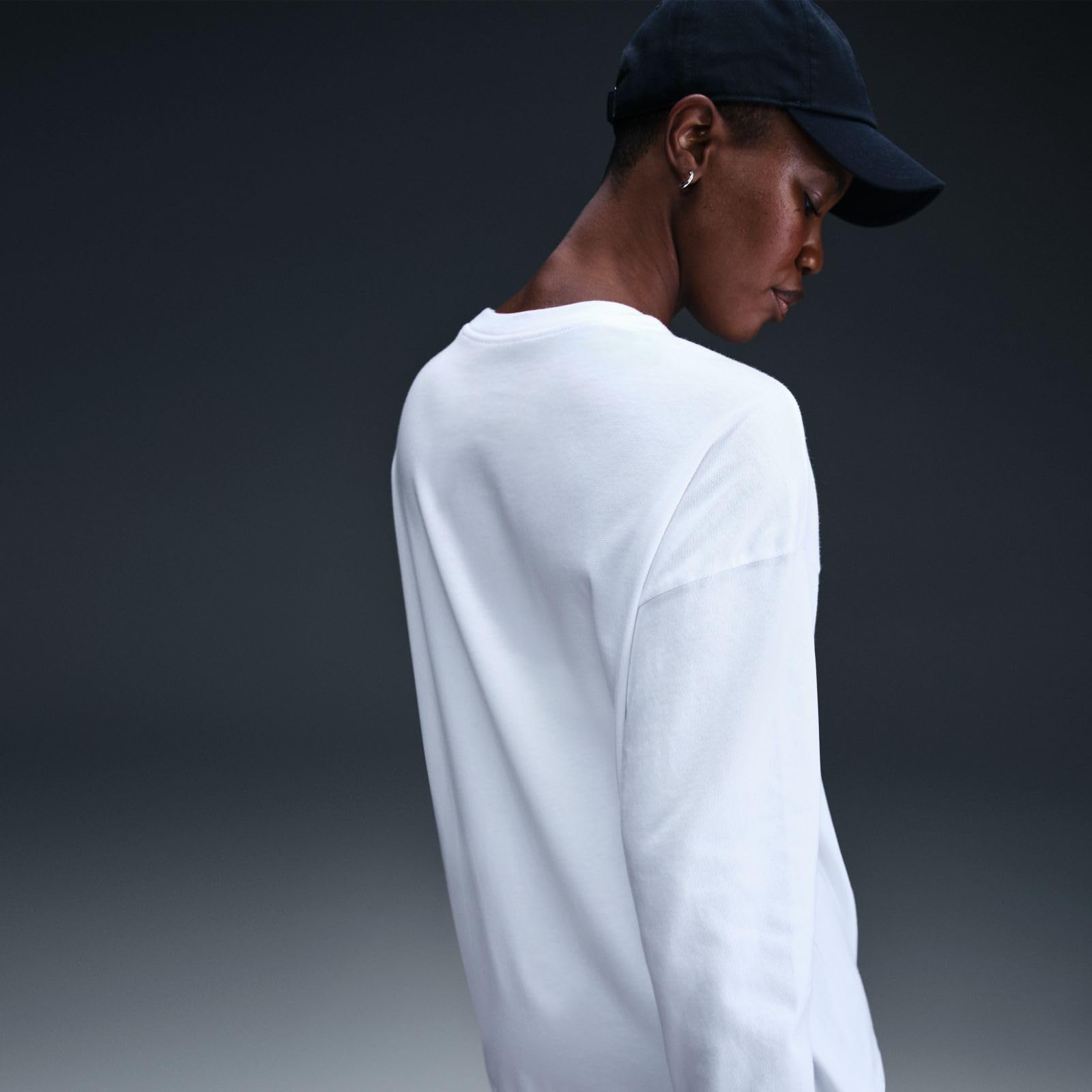 Nike T-Shirt Oversize A Manica Lunga Nike Sportswear Essential – Donna Sweatshirt Donna