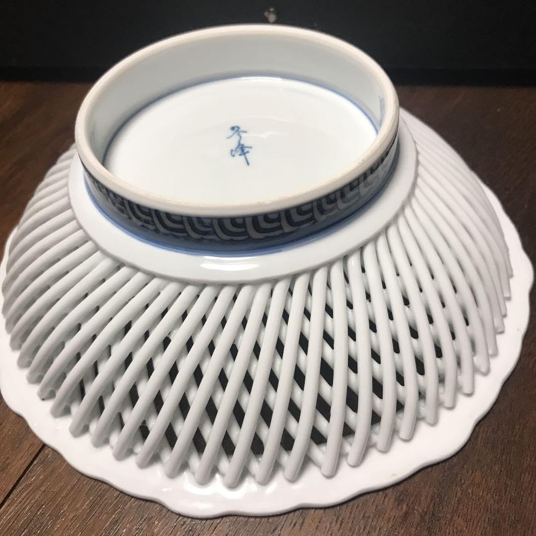 Amazon.co.jp: 有田焼 果物入れ？ 菓子器？ 磁器 : ホーム＆キッチン