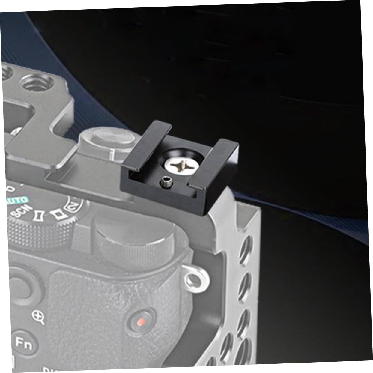 VILLCASE 2Pcs Cold Shoe Mount Adapter for Camera Multifunctional Quick Release Flash Stand Bracket Durable Compatible with LED Lights Monitors Threaded