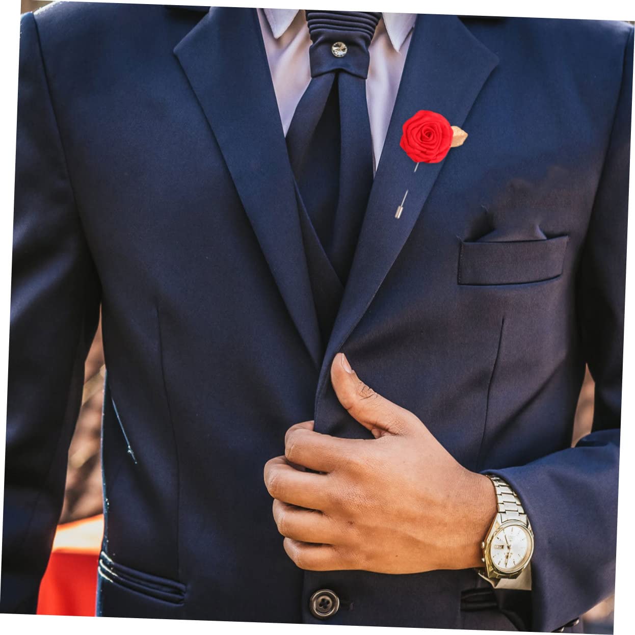 GALPADA 36pezzi Spilla Tessuto Forma Di Rosa Rossa Per Abbigliamento Elegante Spilla Decorativa Per Giacche Vestiti e Cerimonie Accessorio Per Donne e Occasioni Speciali