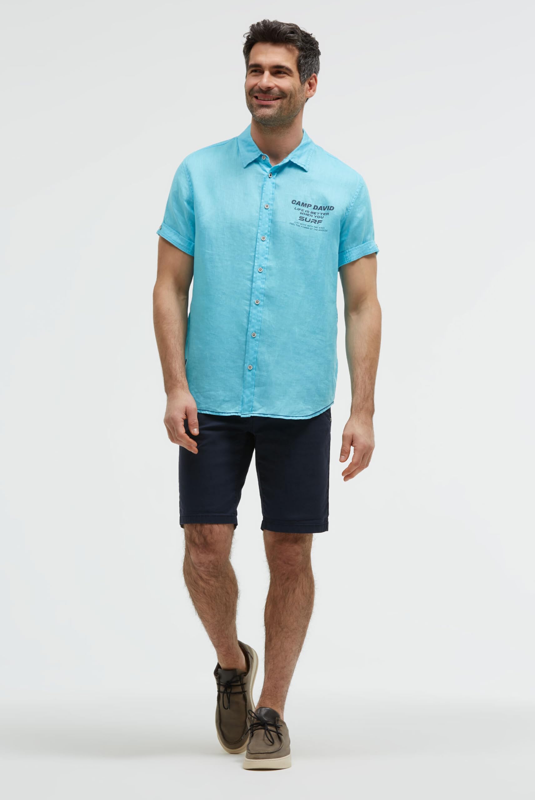 Camp David Herren Leinenhemd Kurzarm, Sommerhemd im Regular Fit mit Kentkragen und Logo Prints