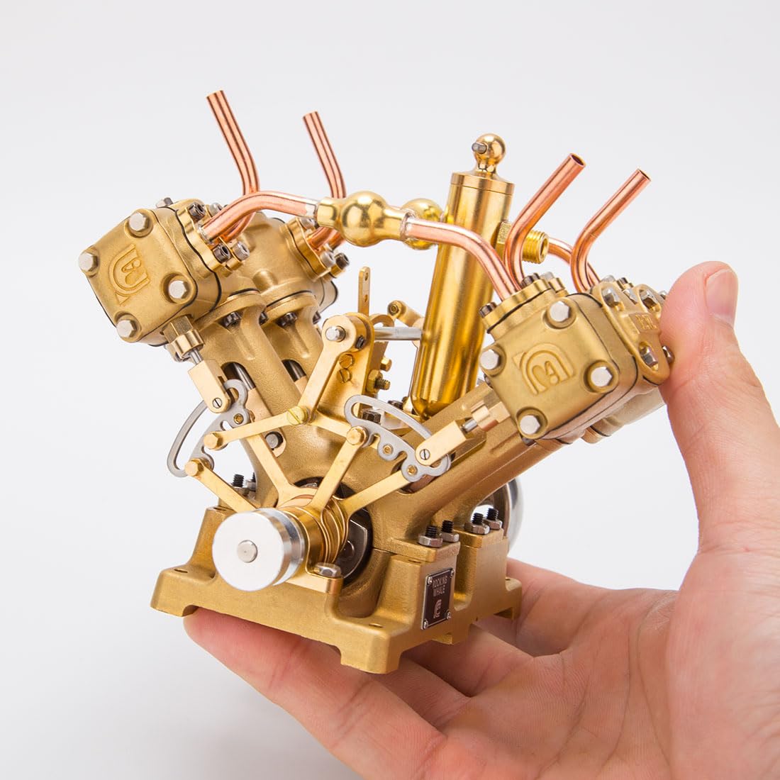 Silniki parowe zestaw do montażu, mosiądz CNC RW-V4 Mini V-4 cylindrowy silnik parowy z przepływem do przodu i do tyłu do modeli statków parowych 90-150 cm, kreatywny kolekcjonerski zestaw upominkowy