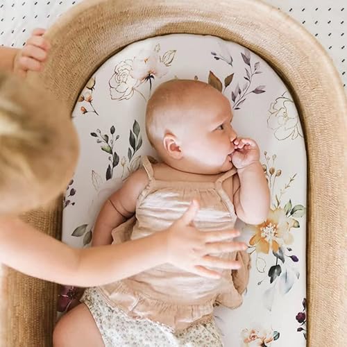 Vista 26 de GRSSDER Juego de 2 sábanas elásticas ultra suaves para moisés, ajuste universal para moisés, cesta de moisés, colchón rectangular ovalado, seguro