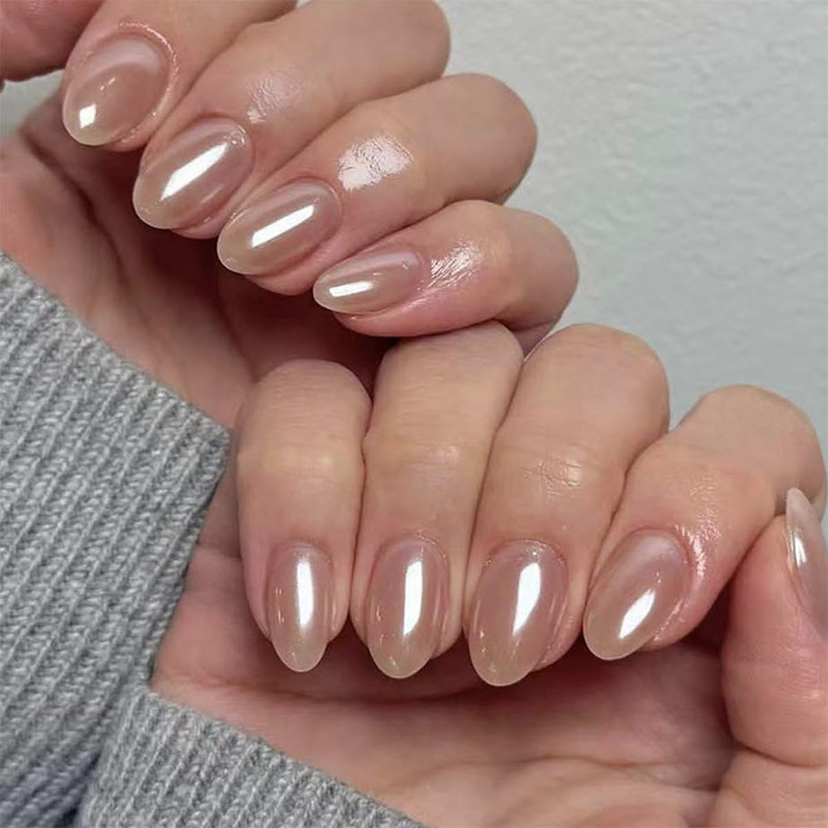 Pearl Chrome Press on Nails Short Almond Fake Nails Spring Nude Nails Press ons with Design Reusable Artificial Nail Glossy Full Cover Glue on Nail