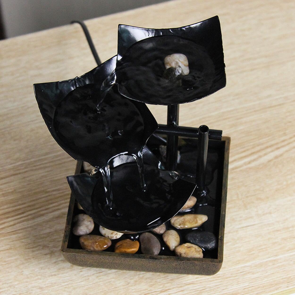 【入手困難】卓上噴水　ブラック　オブジェ Amazon.co.jp: 卓上噴水 デスクトップ噴水 ミニ滝 高級循環水小