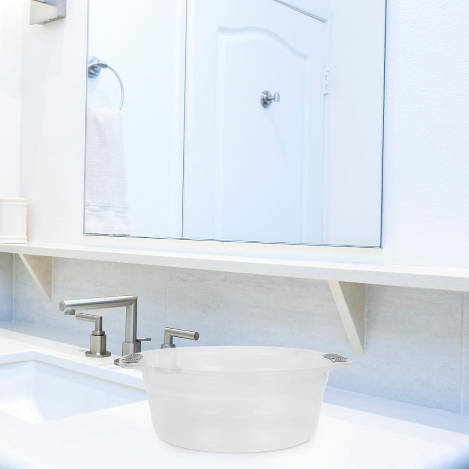 Healeved Multi-Functional Plastic Wash Basin Large Capacity Household Wash Tub for Face Washing Laundry Vegetable Cleaning Portable Design for Home Dormitory Travel Use