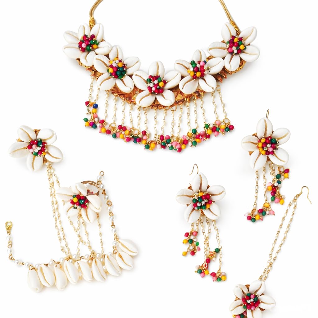 Sanvatsar Juego de joyas tradicionales de Gota Patti con concha de cauri y flores rosas, collar de ceremonia Haldi, pendientes, pulsera, Maang Tika