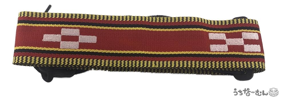 Amazon.co.jp: 三線ストラップ ミンサー柄 赤 ＋うちなーむんシール