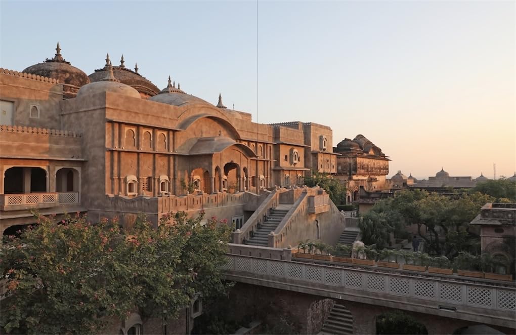 Rajasthan Style: India's Magical Palaces, Forts and Camps