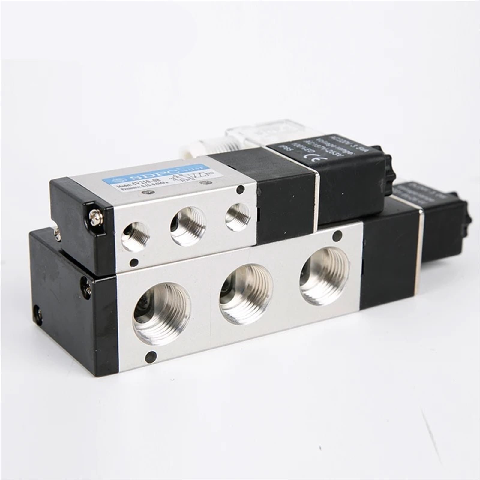 Pneumatic Components Two Five-Way Solenoid Valve 4V210-08 4V310-10 4V410-15(4V410-15 DC24V)