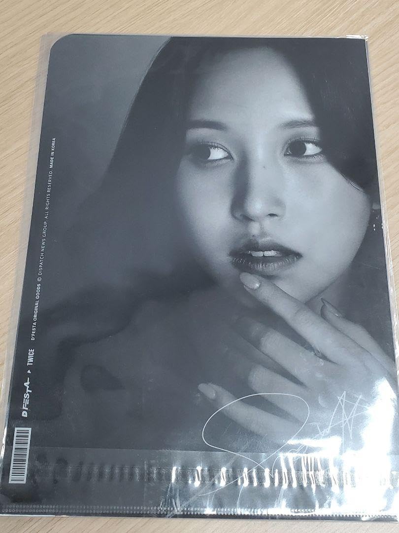 Amazon.co.jp: D FESTA TWICE MISAMO クリアファイル 三枚 ミナ サナ