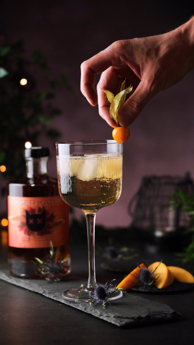 Böser Kater Pfirsich-Eistee Gin Aperitif | Perfekt für deinen Sommer | Als Aperitif, Cocktail oder Pur | 0,5l - 15,2… – Bild 4