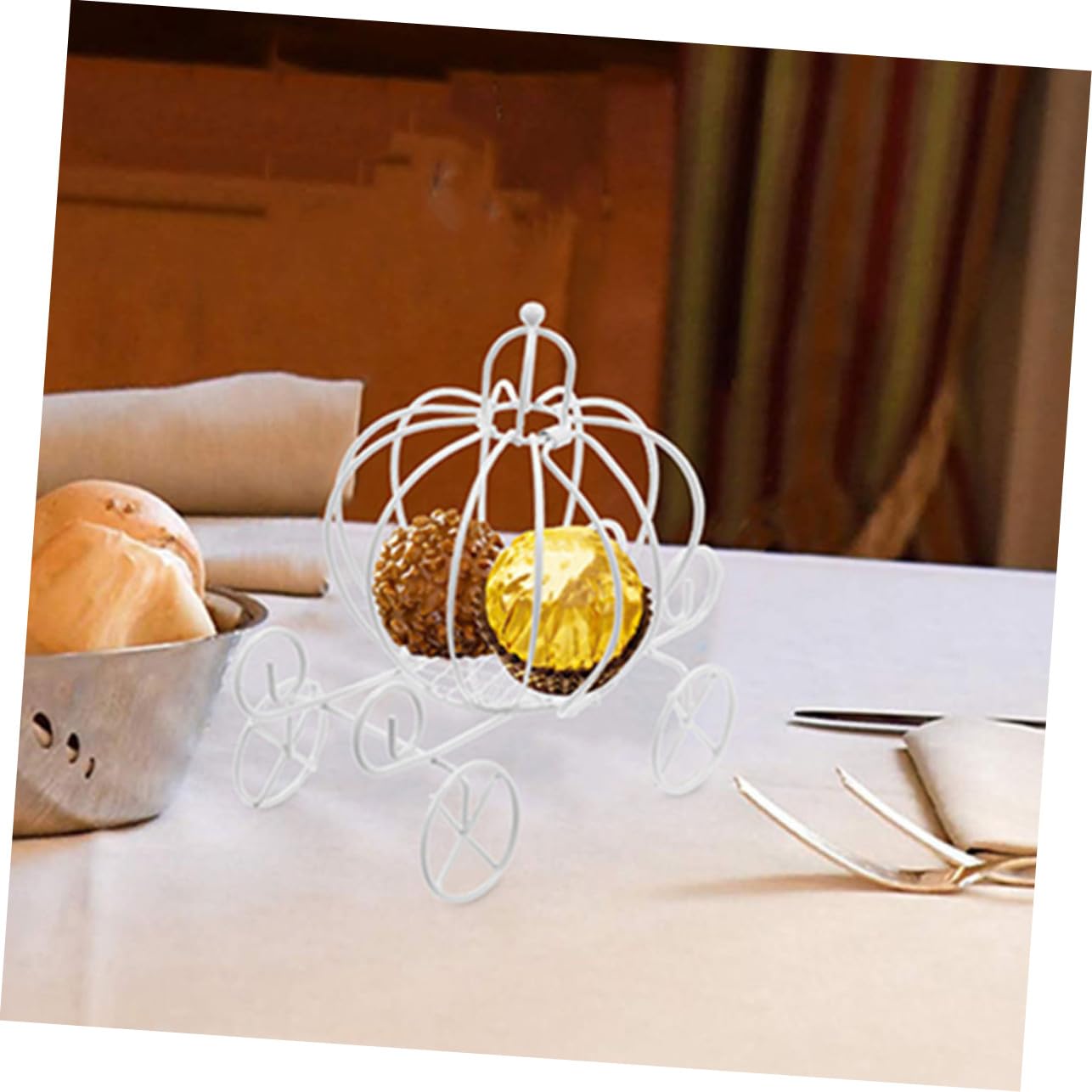 STOBAZA 10stücke Hochzeitsbonbonbox aus Weißem Eisen im Kürbiskutschen-design Süßigkeitenbox für Party-dekoration Leere Pralinenschachtel als Gastgeschenkbehälter Dekorative Bonbonbox