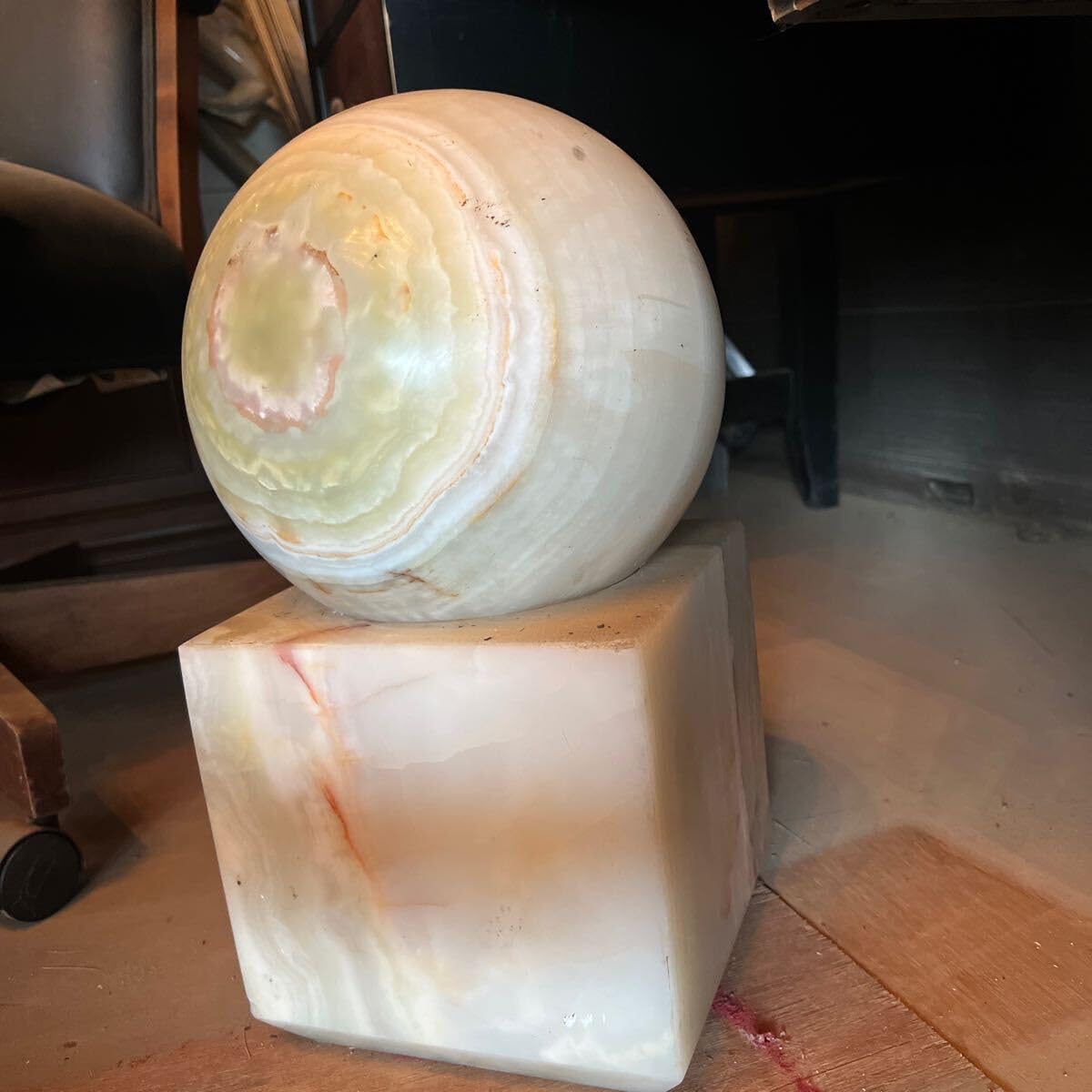 大理石の丸石　パワーストーン Amazon.co.jp: 千葉 鑑賞石 天然石 丸玉 パワーストーン 大理石