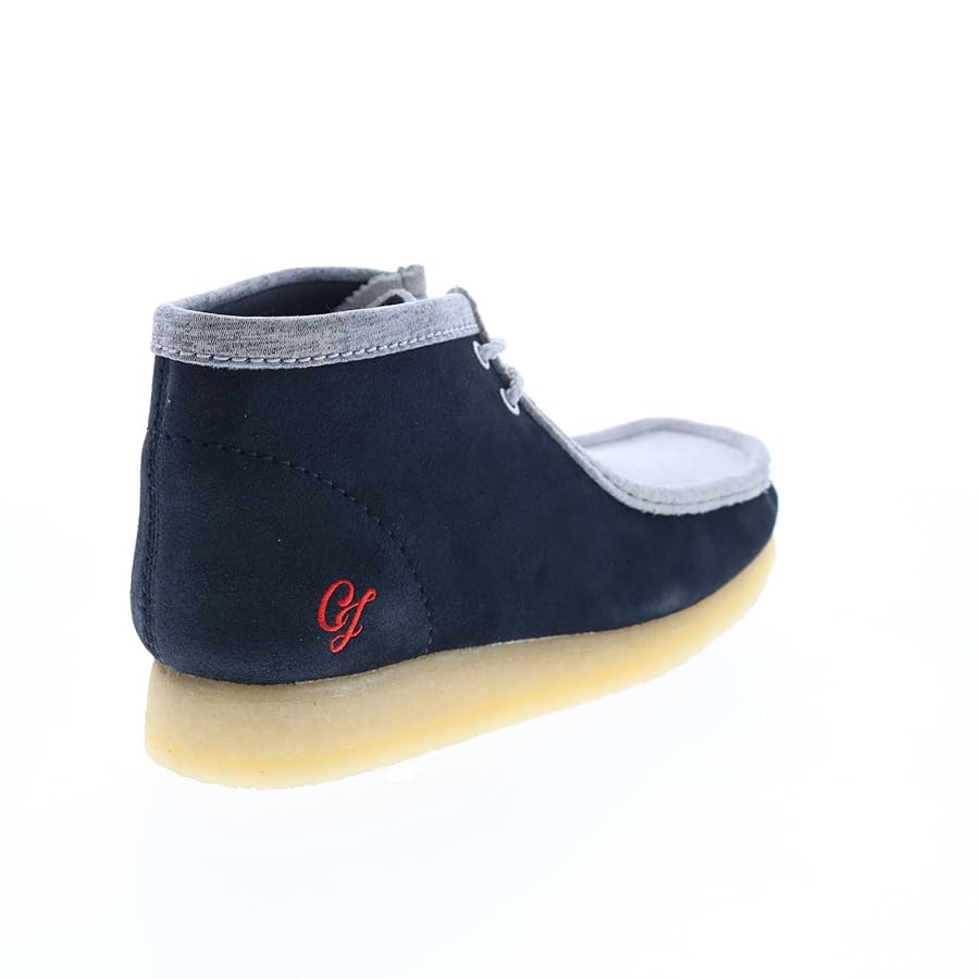 Amazon.com | Clarks Mens Wallabee Boot VCY Blue Chukkas