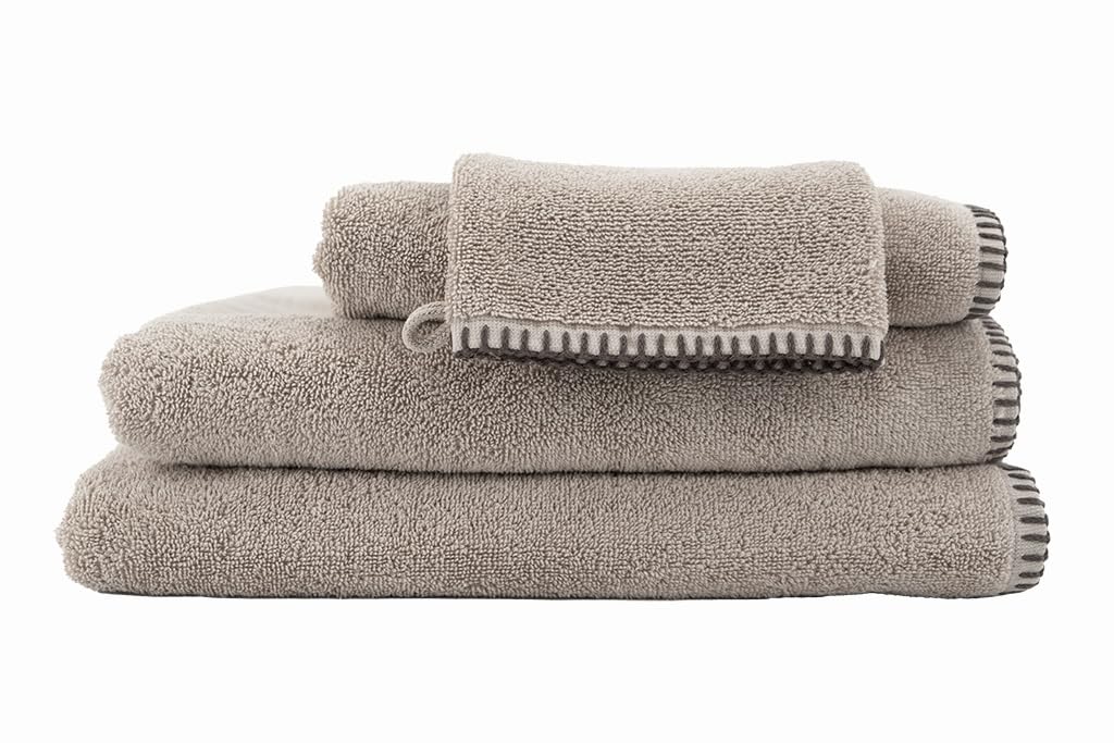 Toison d'Or Wash Mitt, Cotton, Sand, 16 x 22 cm
