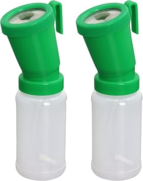 Teat Dip Cup with Brush, Non Reflow Nipple Cleaning Disinfection Non-Return Teat Dipper Dip Cup for Cow Sheep Goat Green