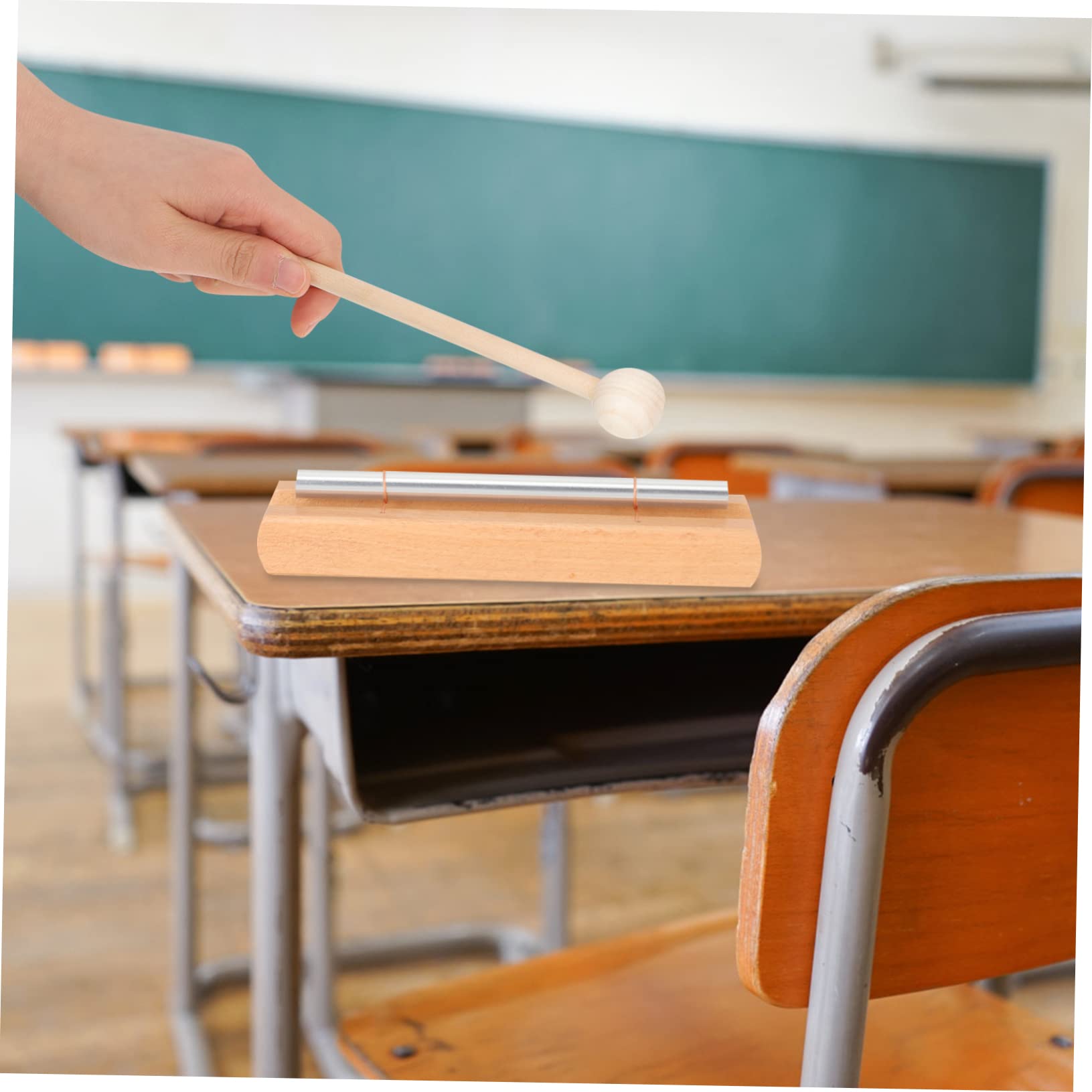 Campanelli a Mano per Meditazione e Mindfulness, Set da 2 in Metallo e Legno Base Stabile, Strumenti a Percussione per Yoga, Aula e Preghiera, Suono Nitido e Prolungato