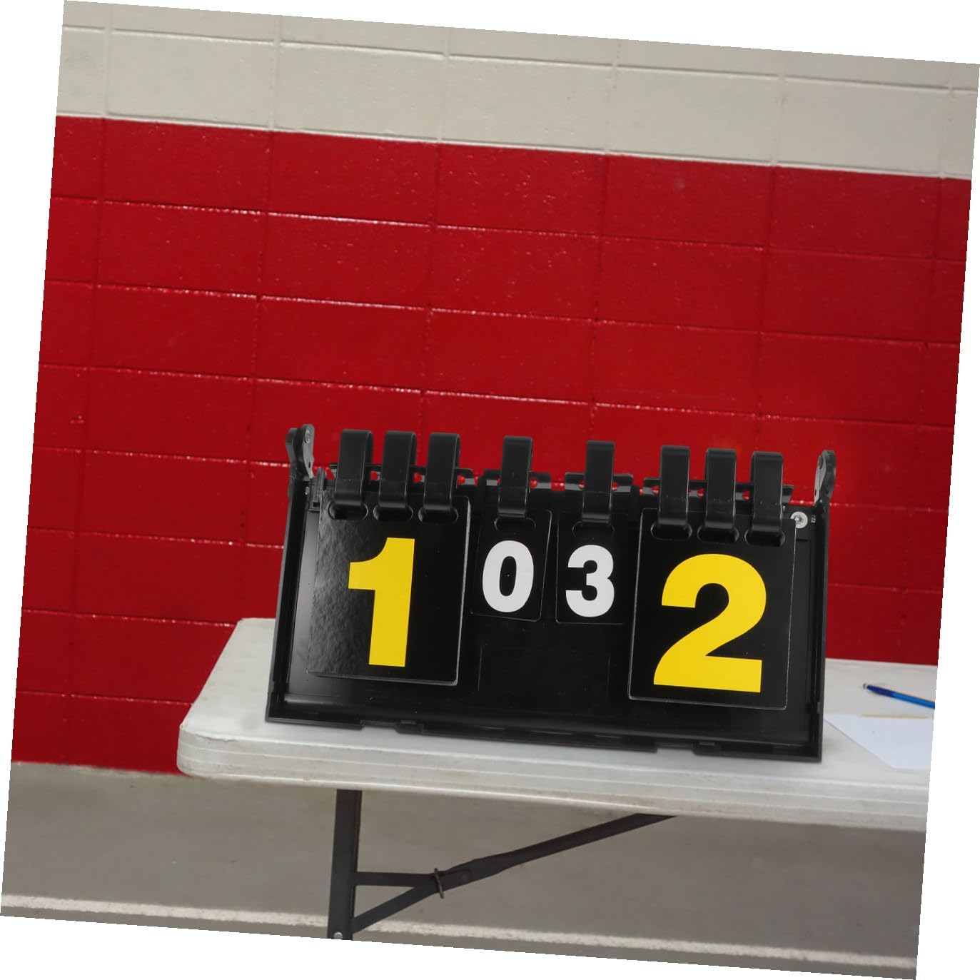 Portable Sports Scoreboard for Basketball Volleyball Table Tennis Black Scoring Marker with Clear Numbers and Smooth Edges for Indoor Games