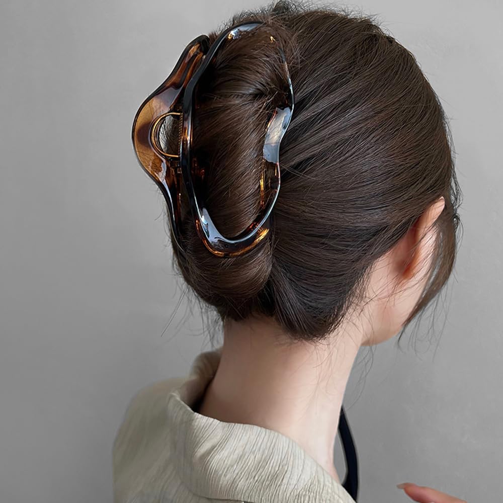 1Pack Cloud Hair Claw Clips for Women Girls Large Amber Color Acrylic Hair Clips Fashion Cloud Shaped Jaw Clip Strong Hold Hair Barrettes Non-Slip Hair Grip Clip for Wedding Party Hair Accessories - Image 6