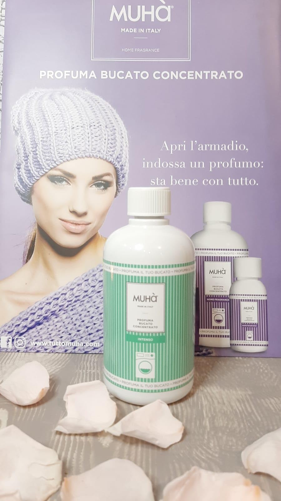 Muha - Profumatore per Bucato Intenso 2x400ml Intenso Verde – Fragranza Fresca e Vegetale Lunga Durata per Lavatrice e Asciugatrice – Non Macchia, Profumo Persistente e Naturale