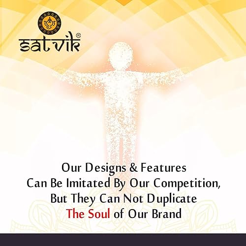 Miniatura 7 de SATVIK 4 piezas Lakshmi Deepak para decoración de Diwali. Lámpara de aceite hecha a mano dorada grabada de metal de latón virgen Vilakku para Puja