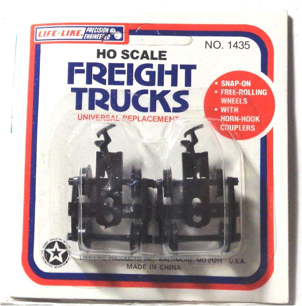 Lifelike HO Scale Freight Trucks w/Couplers Set of Two(1