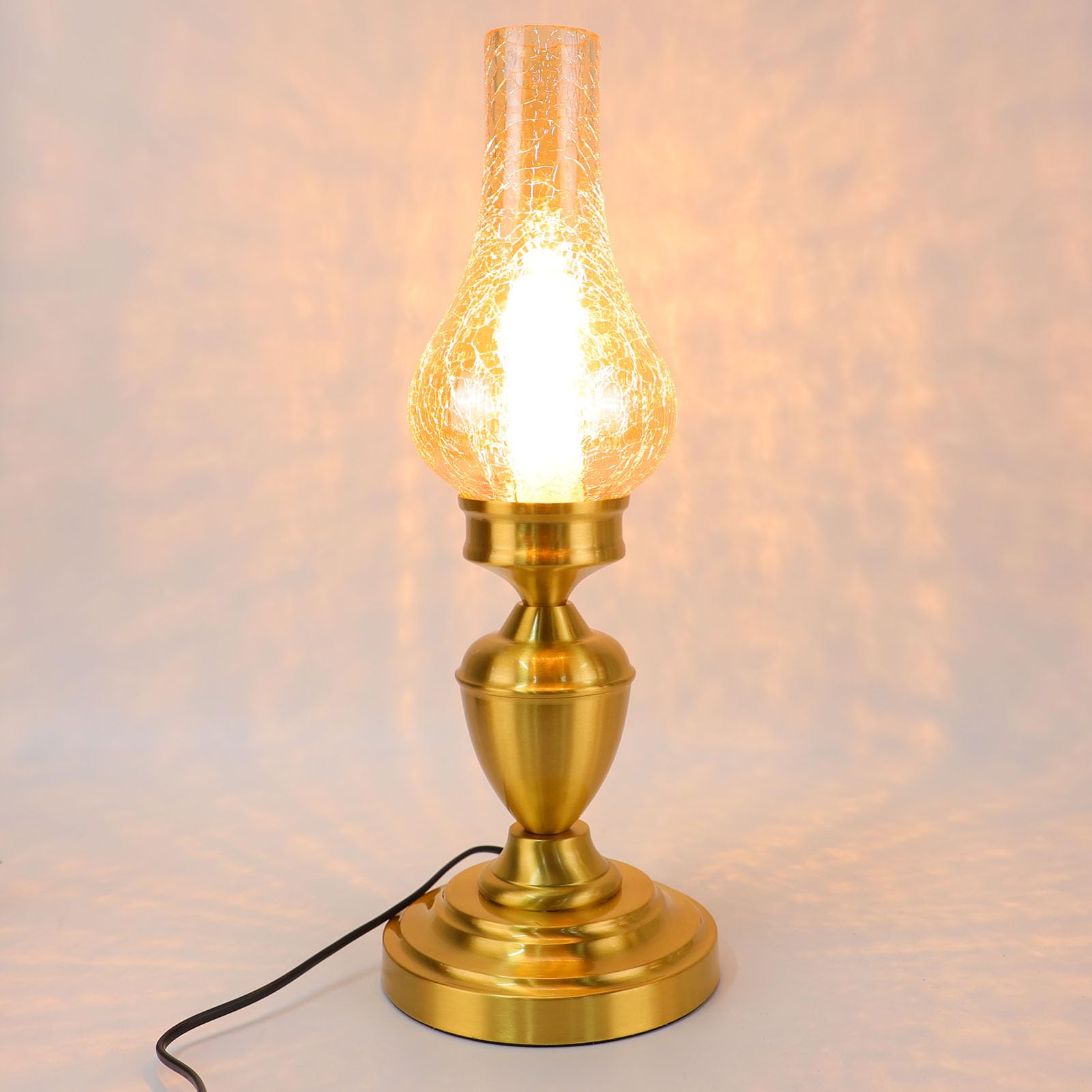 Hyuduo Stołowa W Stylu Vintage, Podłączana Rustykalna Lampka Nocna W Wiejskim Stylu Retro z Popękanym Szklanym Kloszem, Podstawa E27 Miedziany Słupek W Antycznym do Sypialni (wtyczka UE 220V)