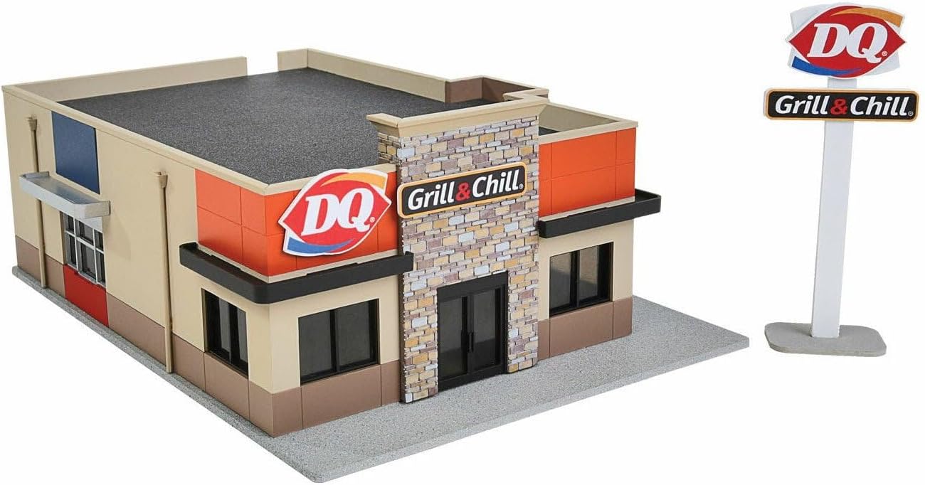 WalthersCornerstone DQ Grill & Chill® Structure Kit, HO Scale
