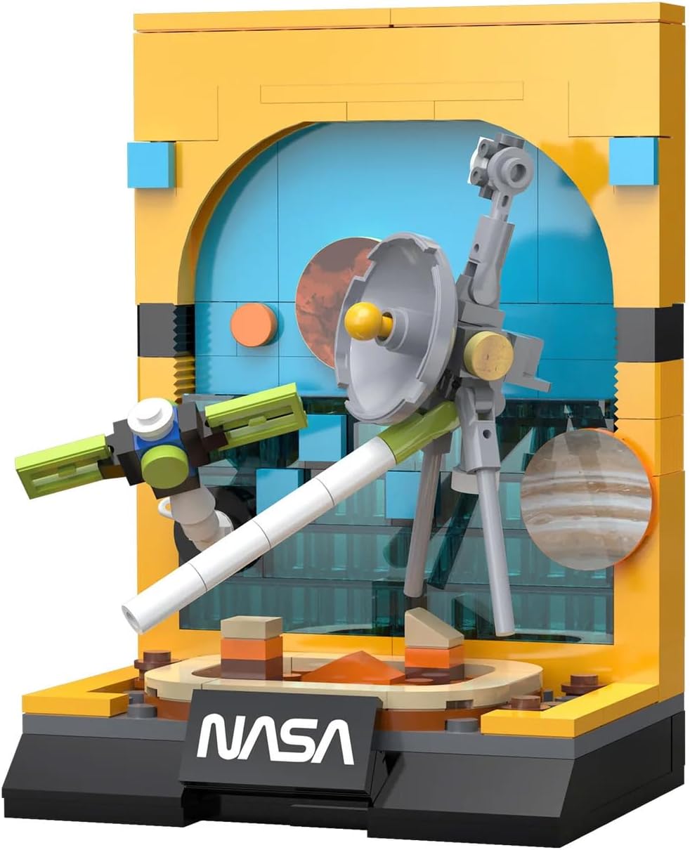 CaDA C56046W The Voyager Probe C56046W