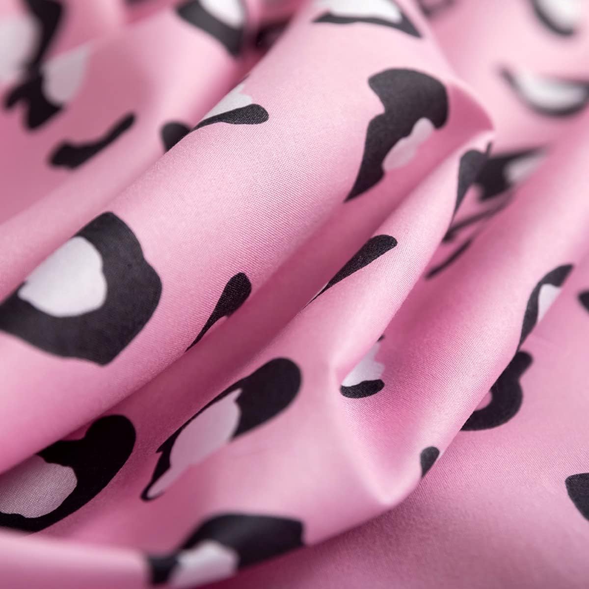 jejeloiu Cheetah Bed Sheet Set Queen Pink Leopard Print Fitted Sheet for Girls Women Modern Wildlife Bedding Includes 1 Flat Sheet & 1 Sheet with 2 Pillowcases