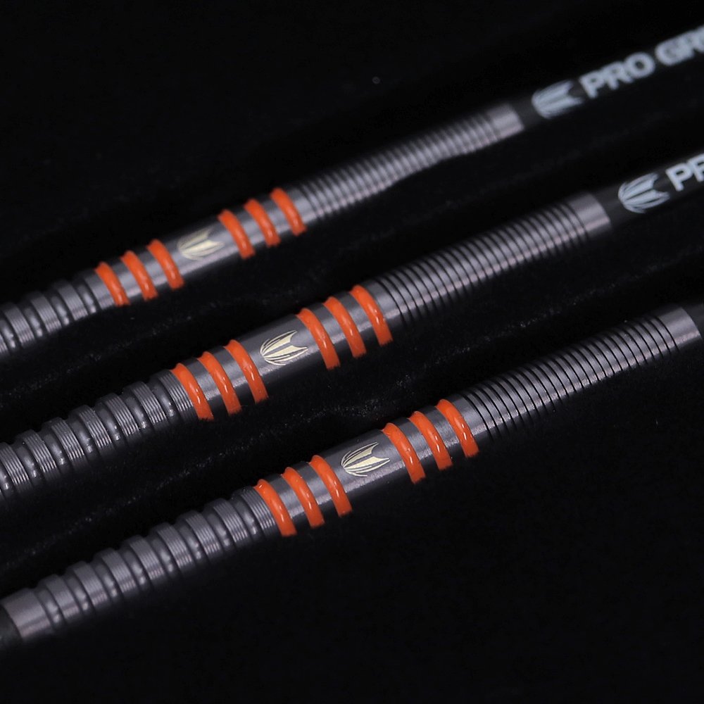 Amazon | ソフトダーツ TARGET RVB 80 BLACK 2BA レイモンド・ヴァン