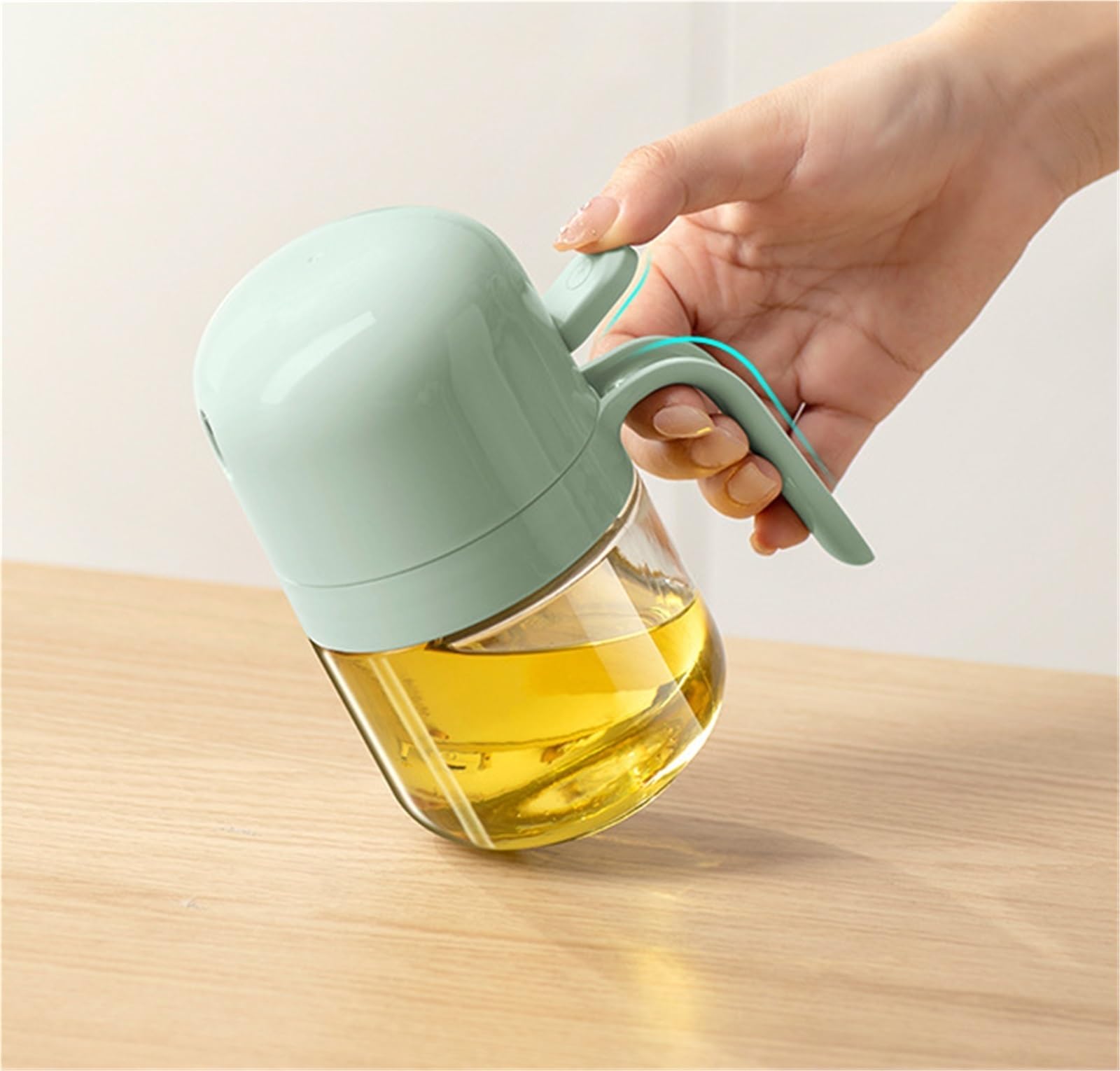 Oliera Spray Spruzzino Olio Spruzzatore for Olio Domestico A Prova di Perdite for Preparare Insalate, Cuocere al Forno, Friggere, Grigliare Nebulizzatore Olio(White)