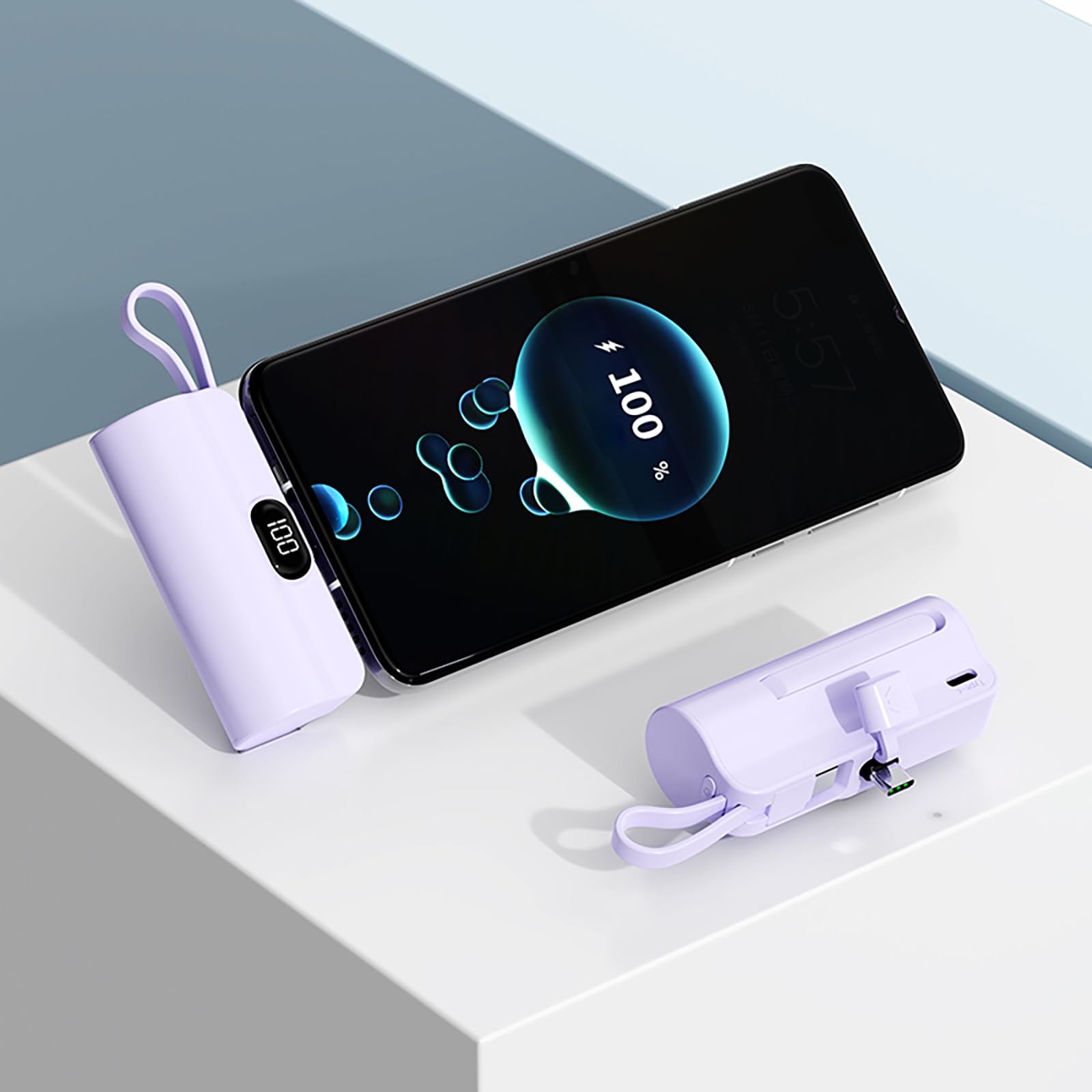 Mini Power Bank, caricatore portatile a capsula da 5500 mAh, caricabatterie portatile con due porte USB-C per iPhone 16/15/15 Plus/15 Pro/15 Pro Max/Android Phone/Samsung/Moto/LG, ecc. (viola)