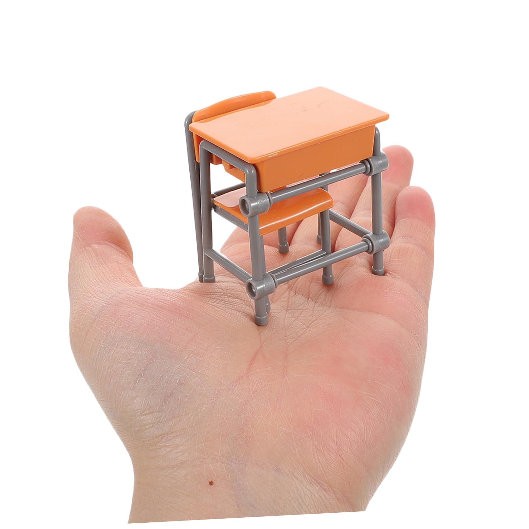 Amazon.co.jp: LRXIYODE 4セットミニチュア教室用家具 の学校机と椅子