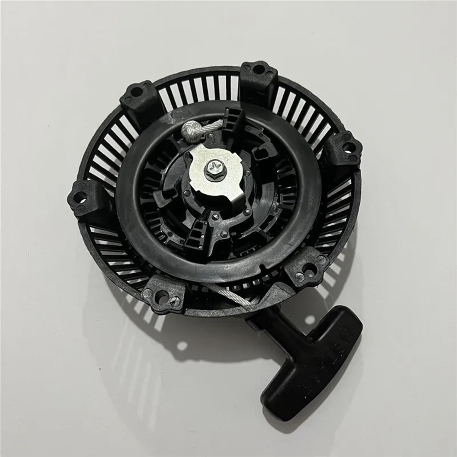 Avviamento a Strappo con avviamento a Strappo GX100 Gruppo AVVIAMENTO A CRICCHETTO in Nylon for GX120 152F154F 156F 1KW 1.5W GENERTORE Pull Start Copertura in PLASTICA Notturno in Metallo