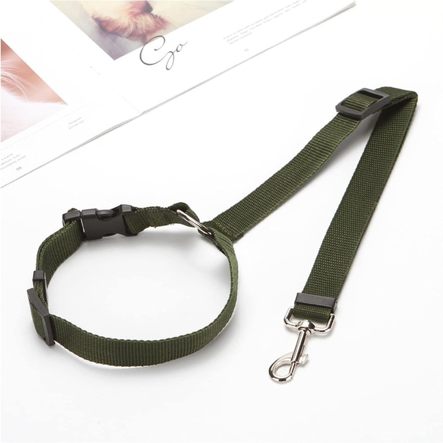 Adjustable Nylon Dog Seat Belt Comfortable Car Headrest Restraint Design Vehicle Seatbelts Pet Leash(Green)
