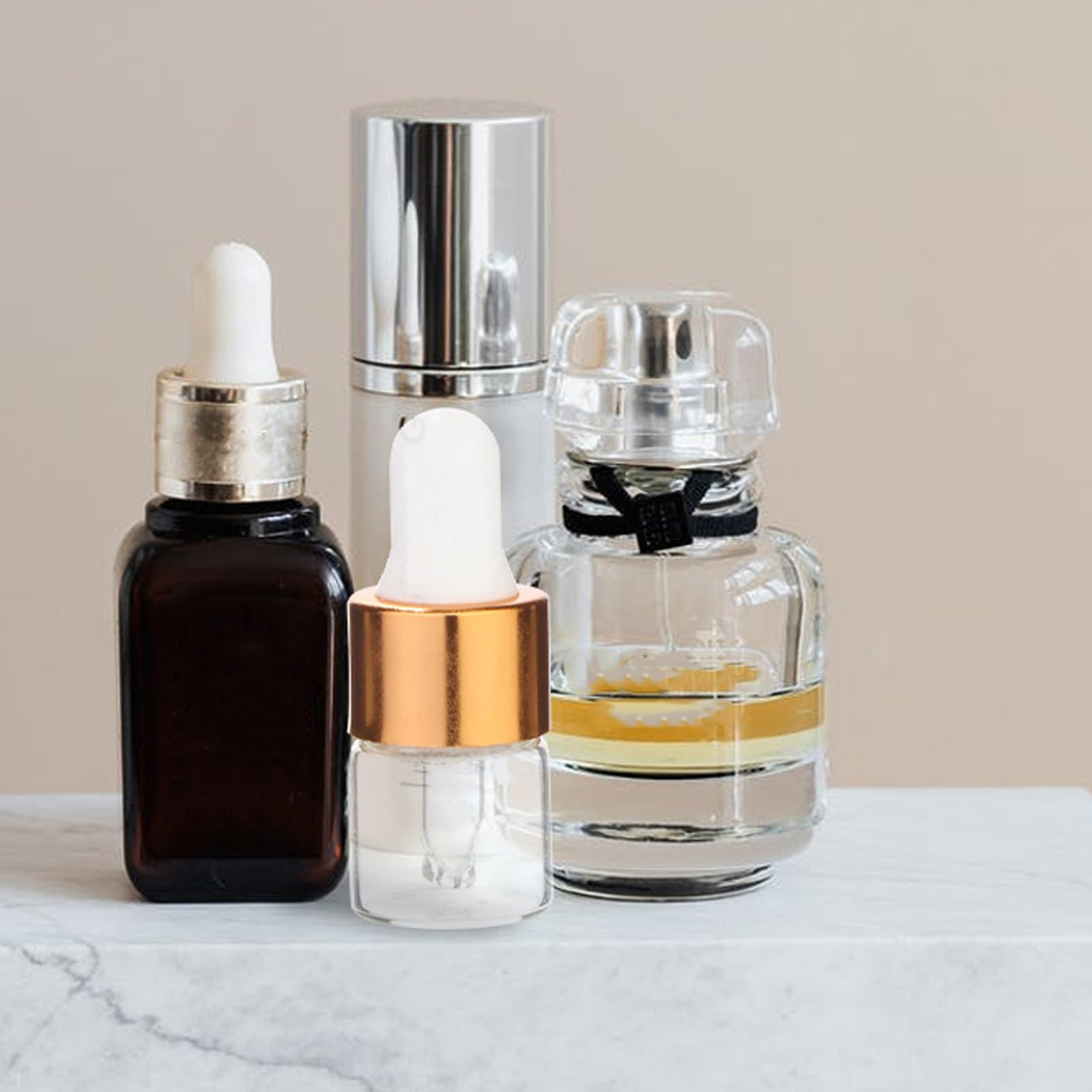 100 Stück 1ml Glasflaschen mit Tropfer für Ätherische Öle Wiederbefüllbare Auslaufsichere Pipettenflaschen für Hotel und Familienreisen