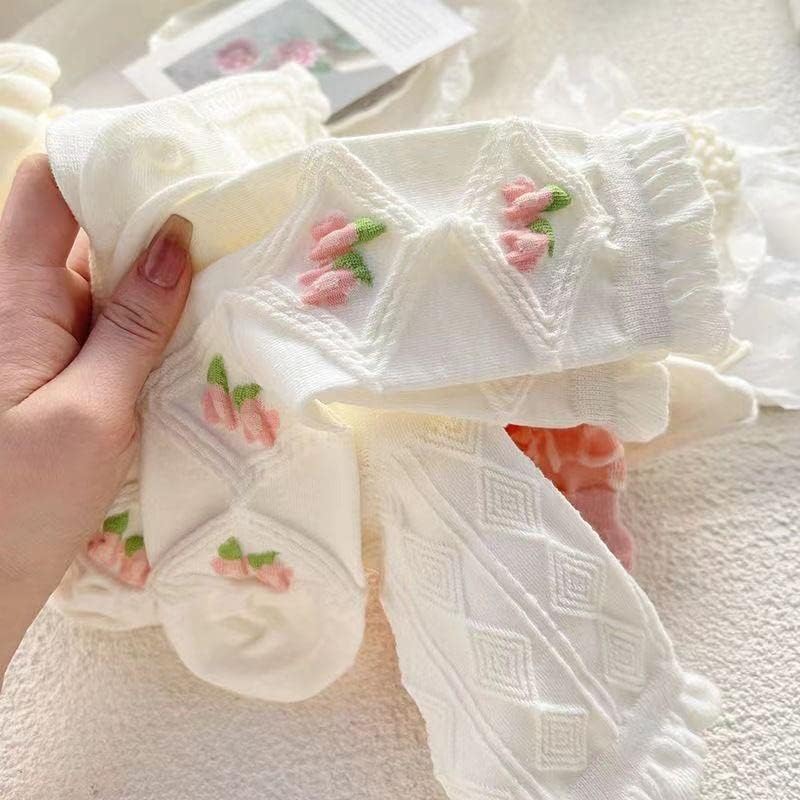 Image of 5 Pair Cute White Ruffle Ankle Socks - Women's Cottagecore Floral Crew Socks in Japanese Aesthetic Cotton