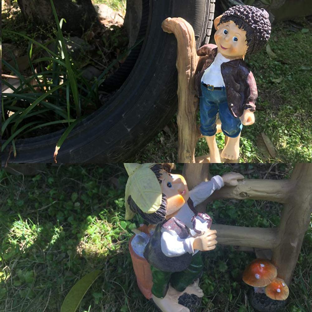 Statue e statuette da giardino per esterni, sculture di ragazzi con scala