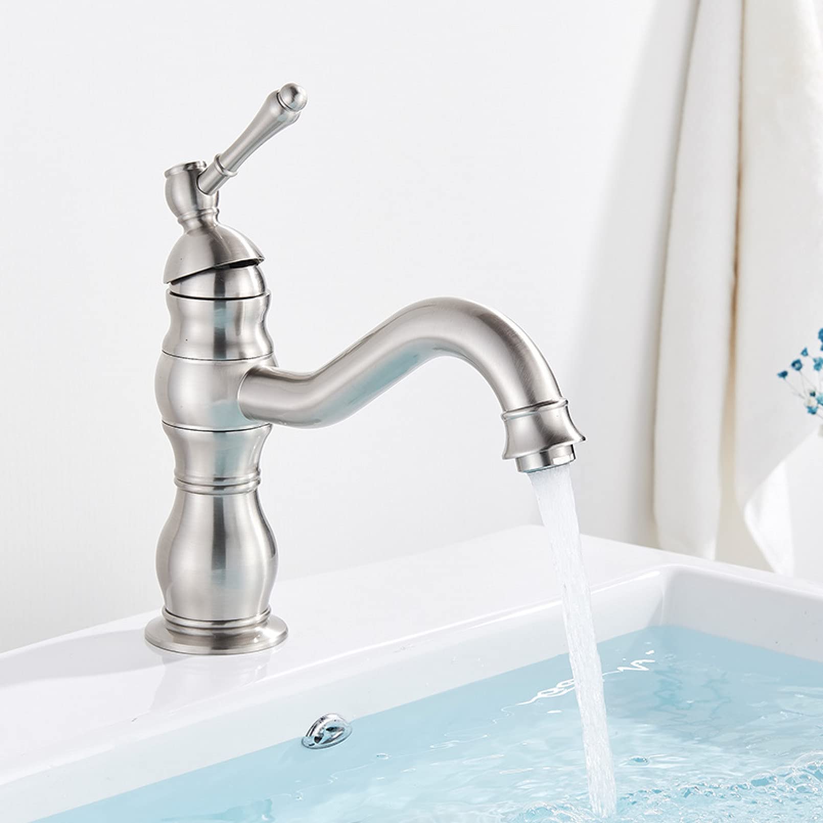 Mitigeur pour eau chaude et froide en laiton style vintage