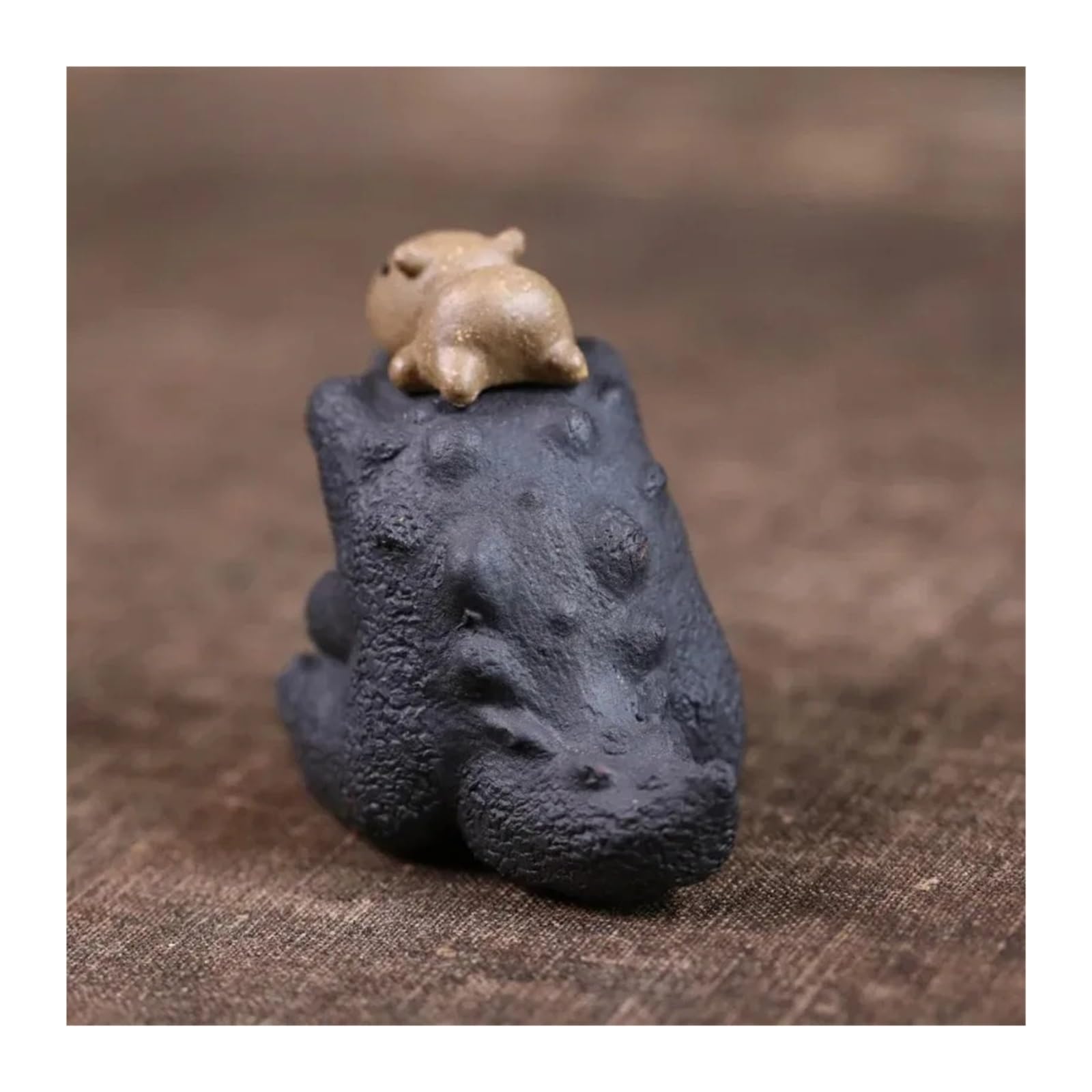 Einzelnes Capybara-Teehaustier for Teetisch