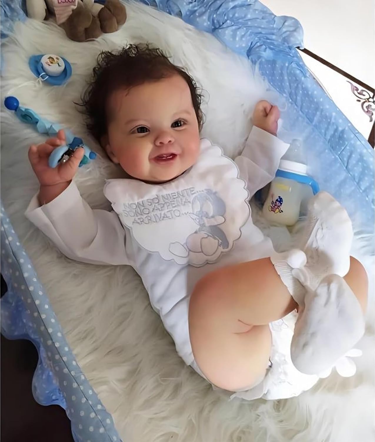 Muñeca de bebé realista de 24 pulgadas (60 cm) – Muñeca hiperrealista, hecha a mano de silicona suave y algodón. Juguete y regalo para niñas y niños, apto para niños de 3 años