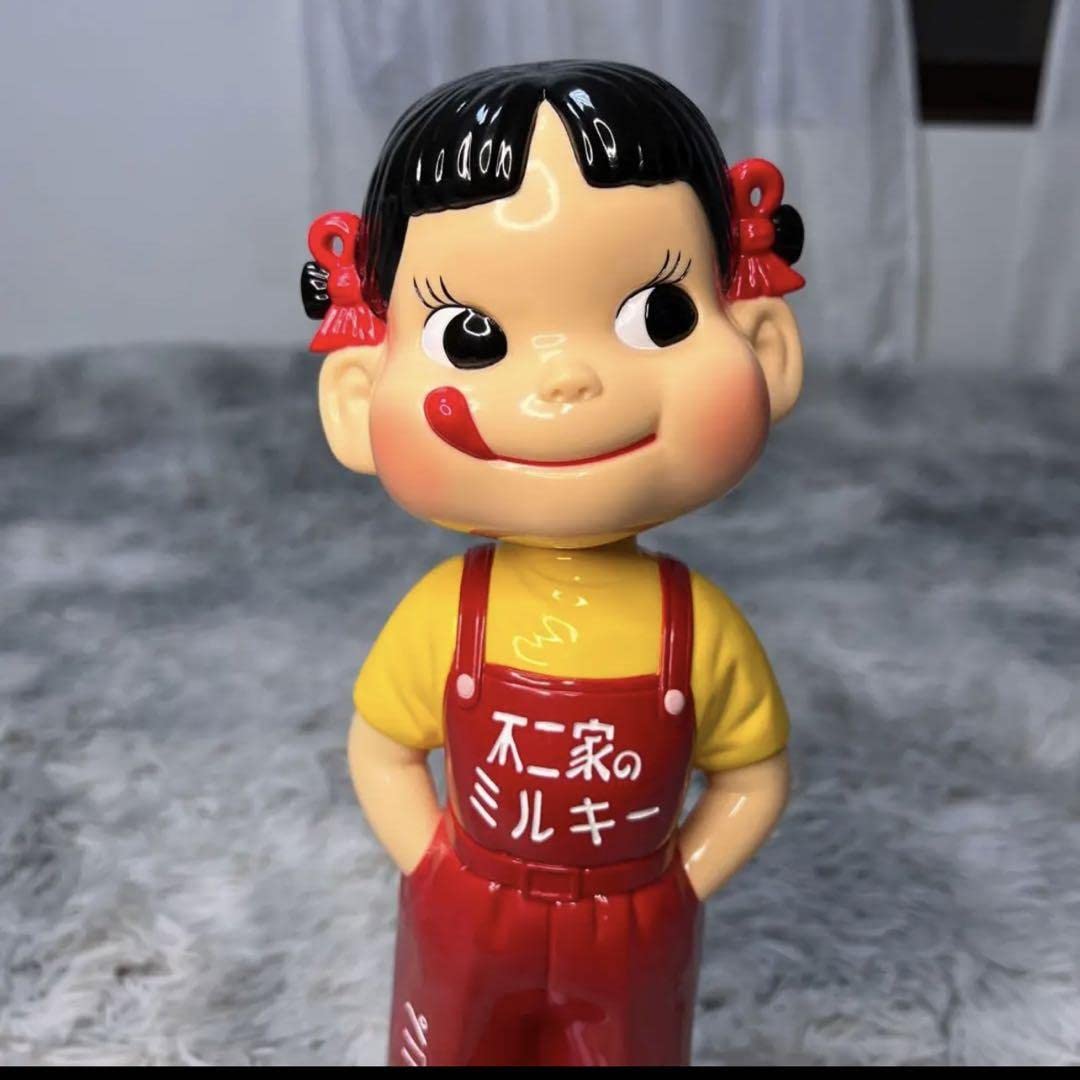 30]T-35 不二家 やわらか 創業100周年記念 復刻版ペコちゃん人形 首振り
