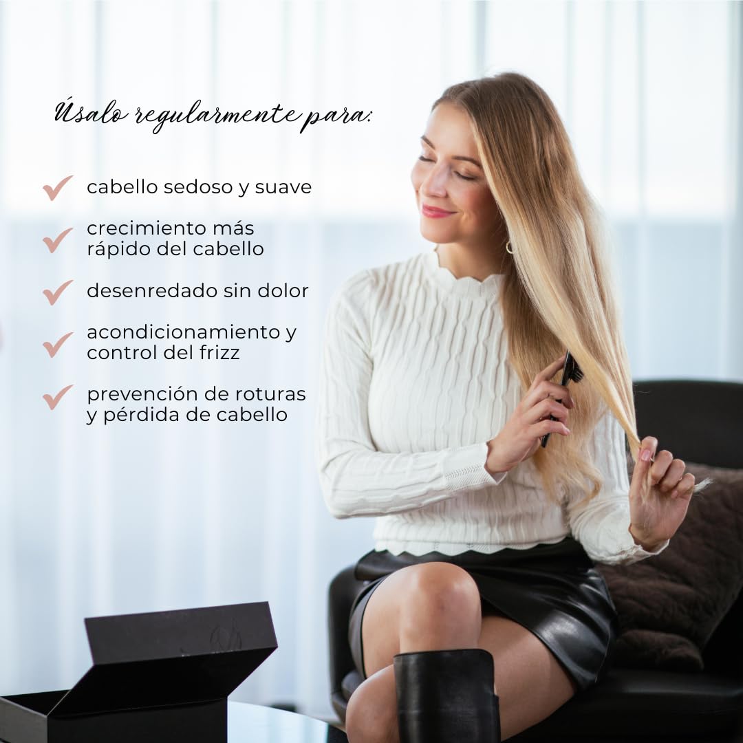 MISEL Cepillo Profesional de Cerdas de Jabalí para Mujeres y Hombres | Desenreda Todo Tipo de Cabello Natural y Extensiones | Reduce la Rotura | Aprobado por Salones | Grande