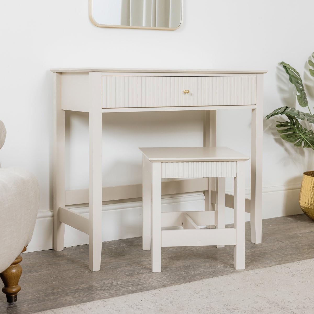 Melody Maison Dressing Table & Stool Set - Hales Taupe Range