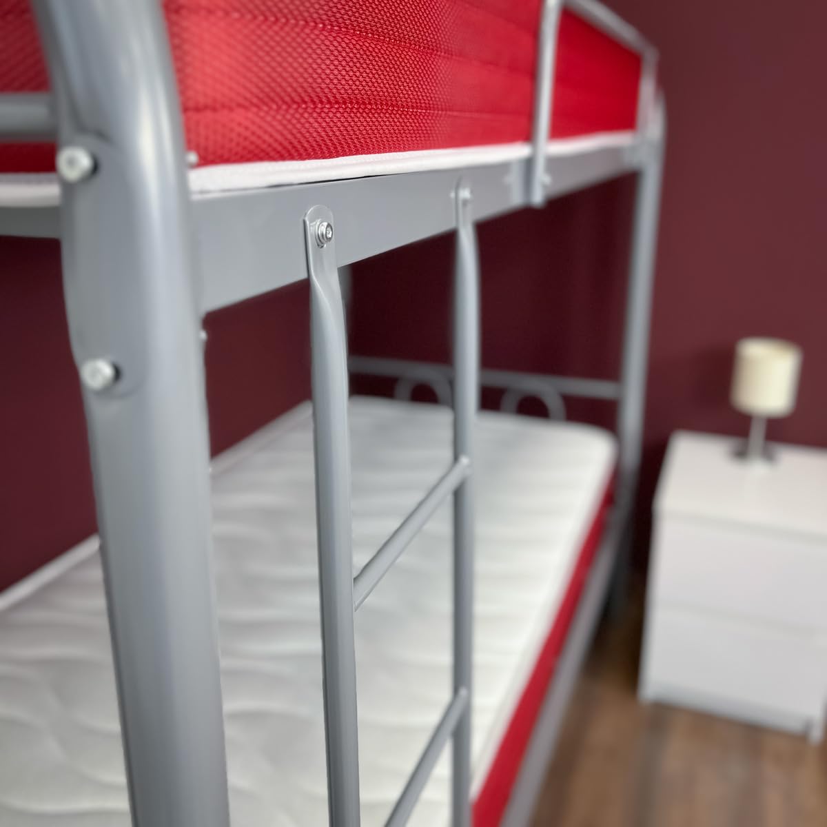 Duérmete Online Litera Reforzada Completa con Barandilla y Escalera Metálica Modelo Carla 90x190